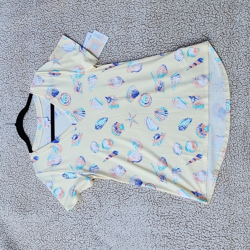 Lularoe Christy T
